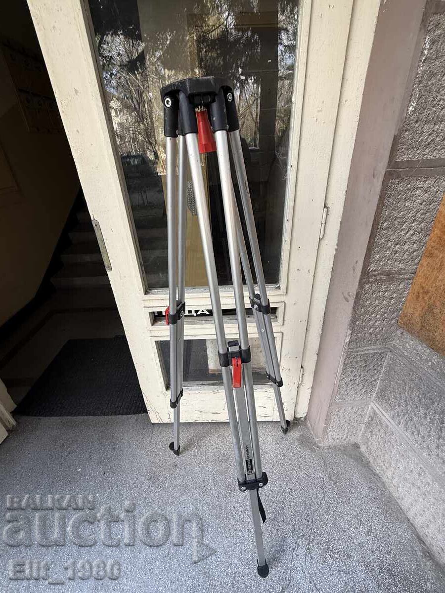 Аукцион Тринога (Немска)