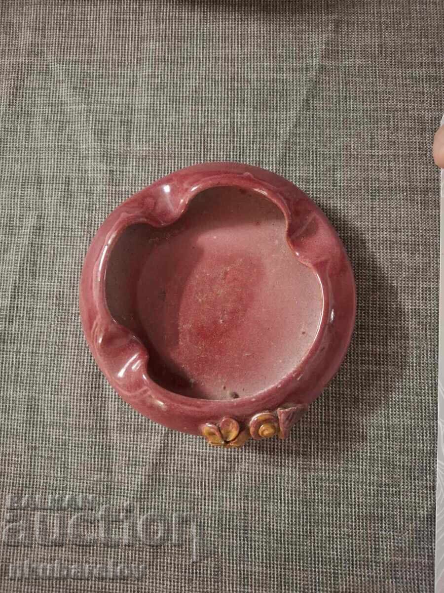 Δημοπρασία Παλαιό κεραμικό σταχτοδοχείο Δημοπρασία Παλαιό κεραμικό σταχτοδοχείο