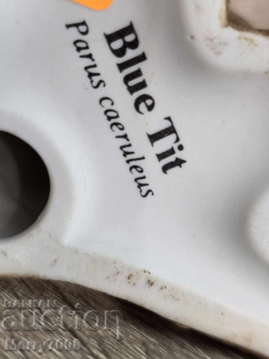 Παράδοση Πορσελάνινη φιγούρα γαλαζοπαπαδίτσας (Blue Tit - Parus caeruleus)!