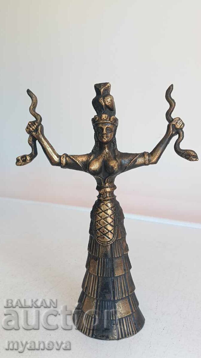 Παράδοση Χάλκινο αγαλματίδιο της Μινωικής θεάς με τα φίδια, συνδεδεμένο