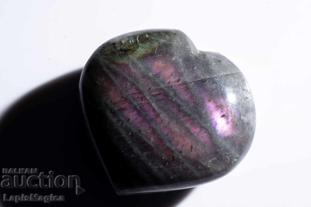 Violet labradorite heart 34g 37mm No. 2
