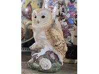 Изящна порцеланова фигура на сова !!!