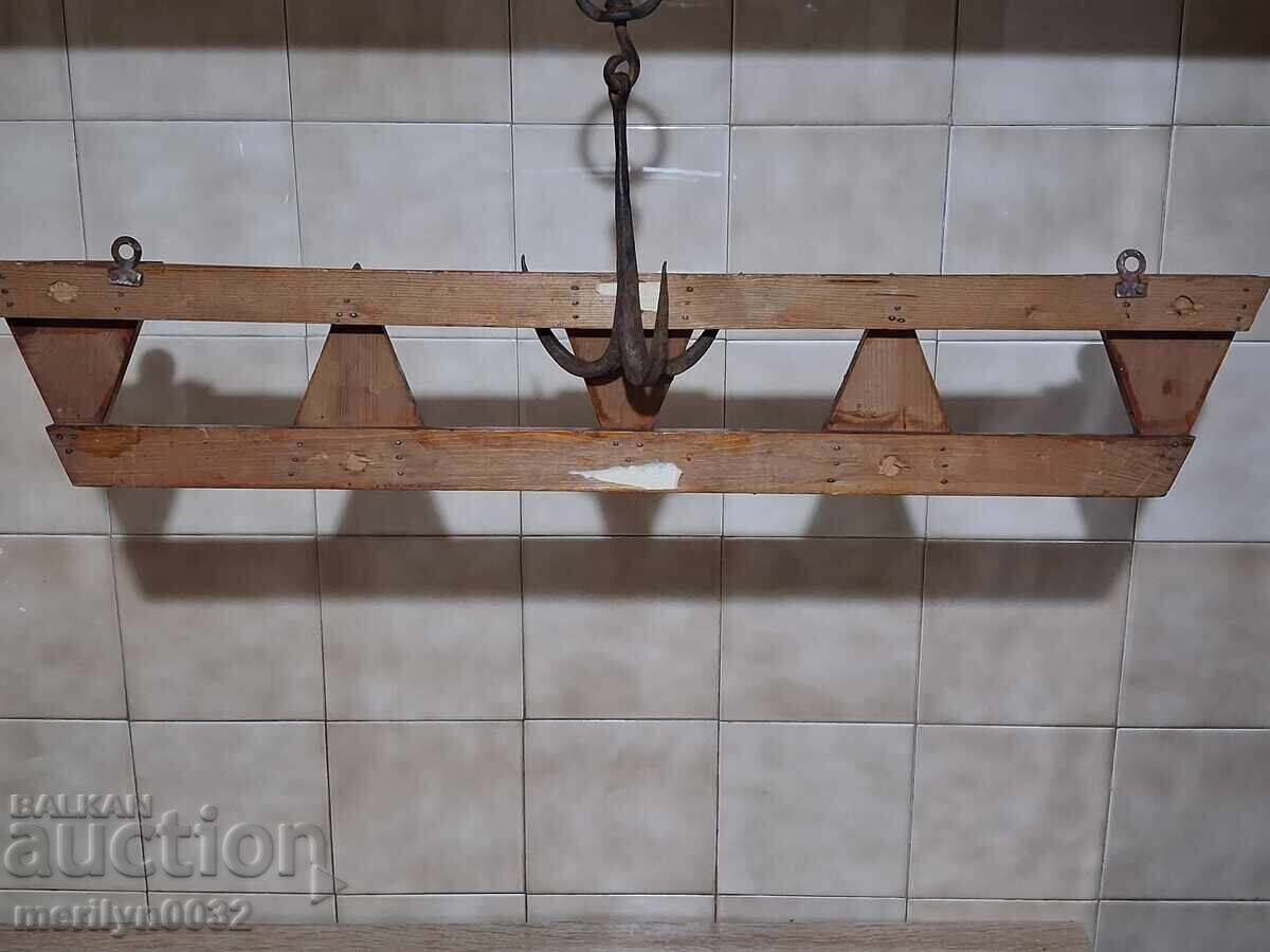 Παλιά κρεμάστρα πρωτόγονη ξύλο σφυρήλατο σίδερο με τιμή € 34.99 | 68.43 BGN