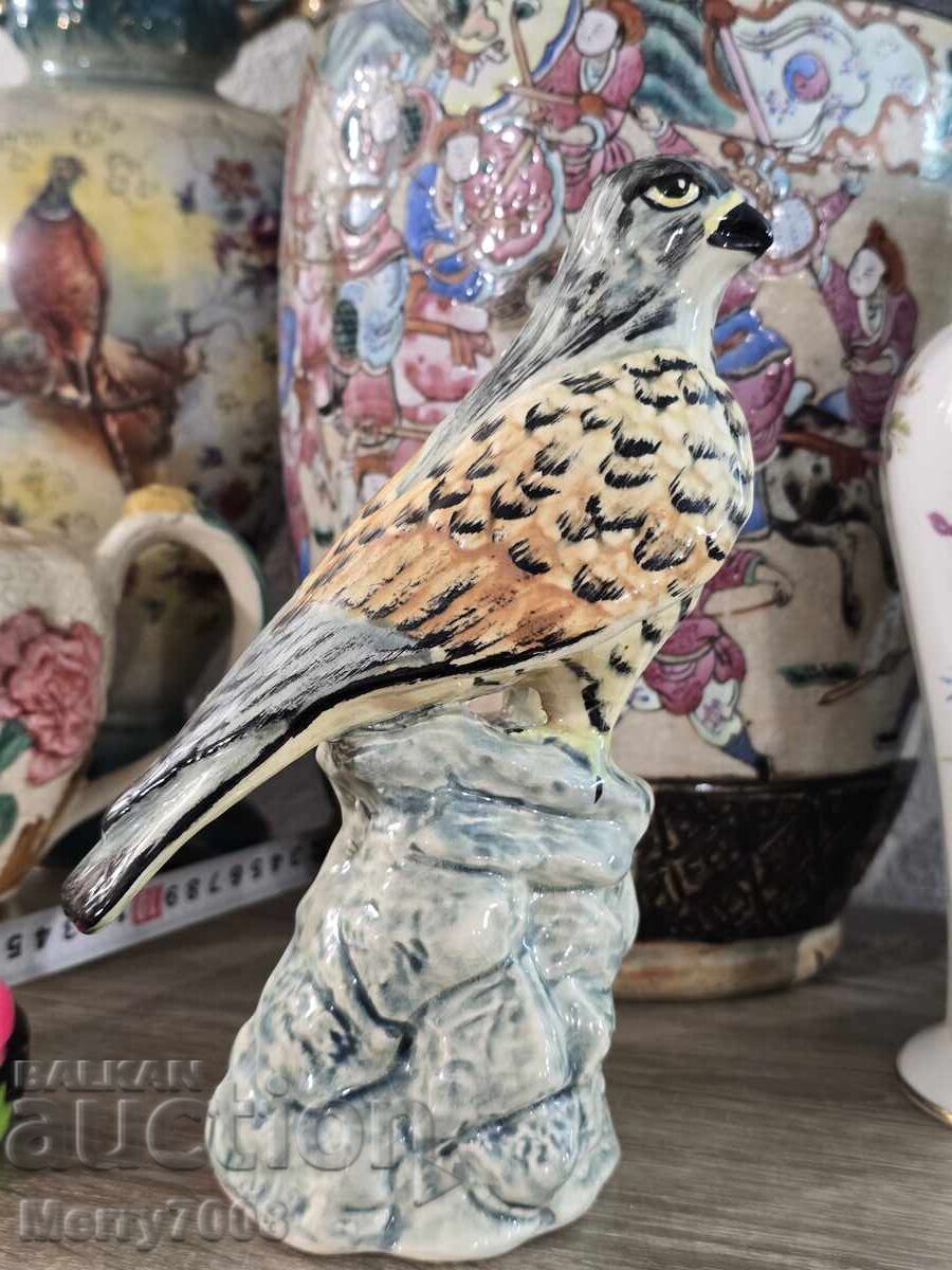 Exquisite porcelain hawk figurine!