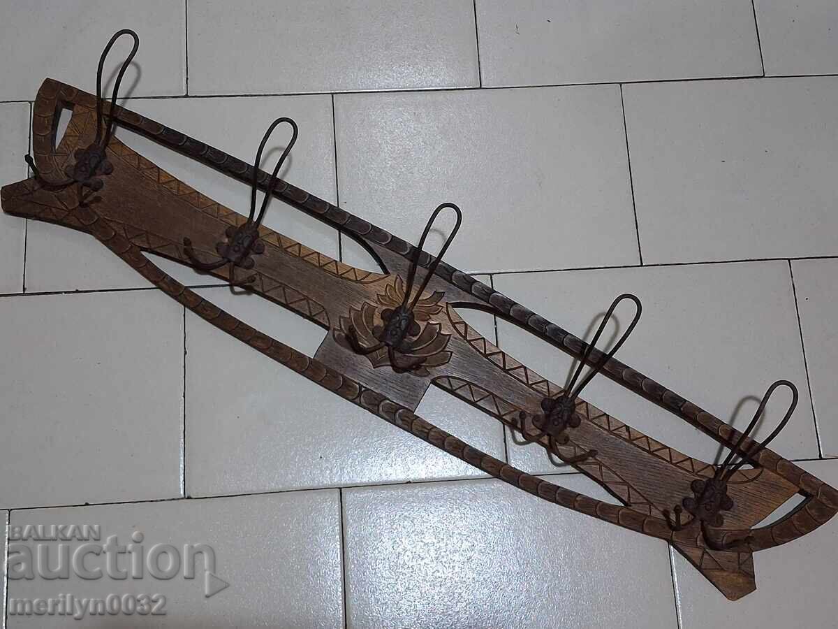 Παλιά κρεμάστρα πρωτόγονη ξύλο σφυρήλατο σίδερο με τιμή € 66.99 | 131.02 BGN