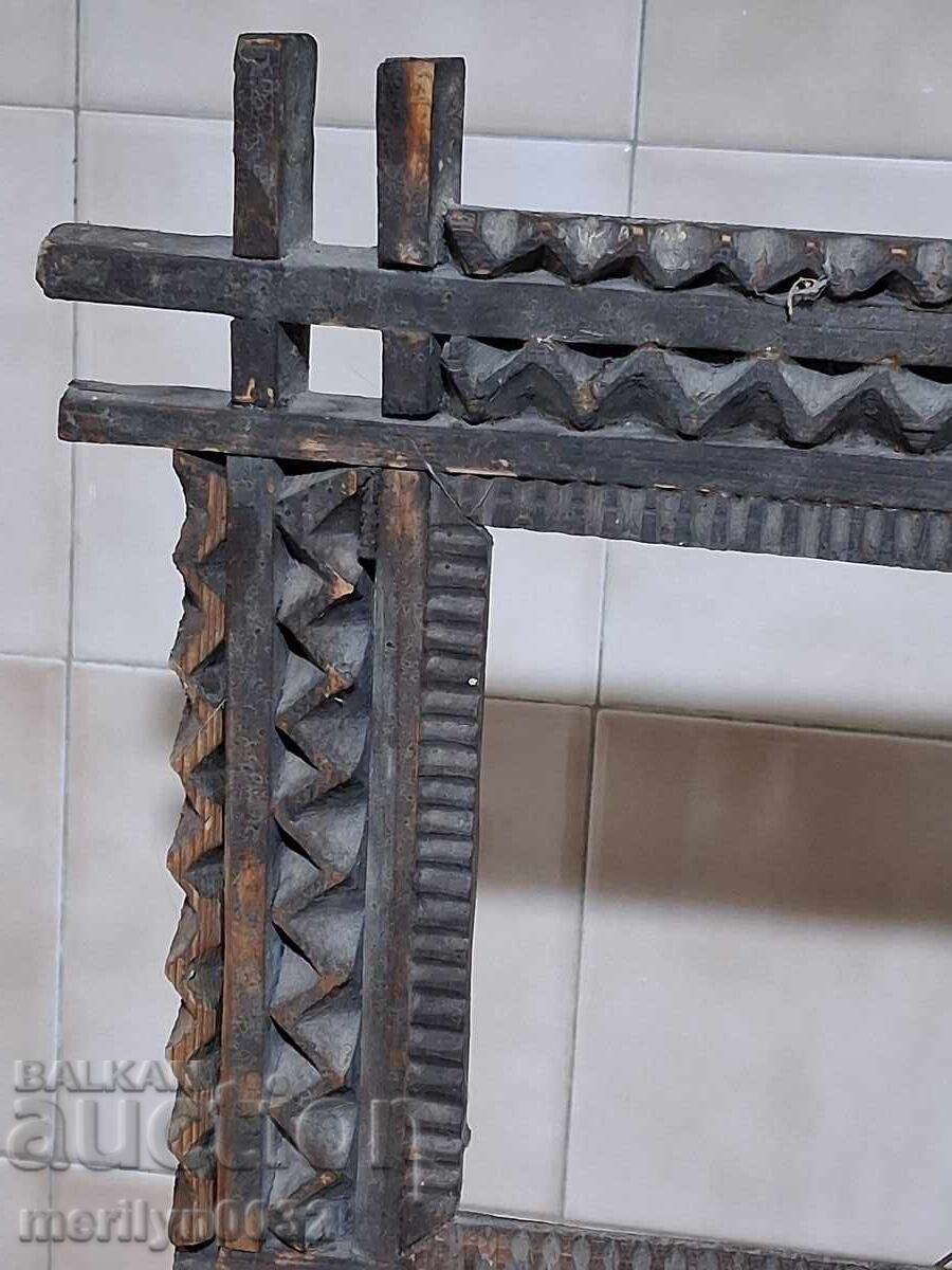 Shepherd's wood carving frame early 20th century photo - 6