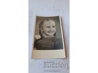 Снимка Момиченце с плитки