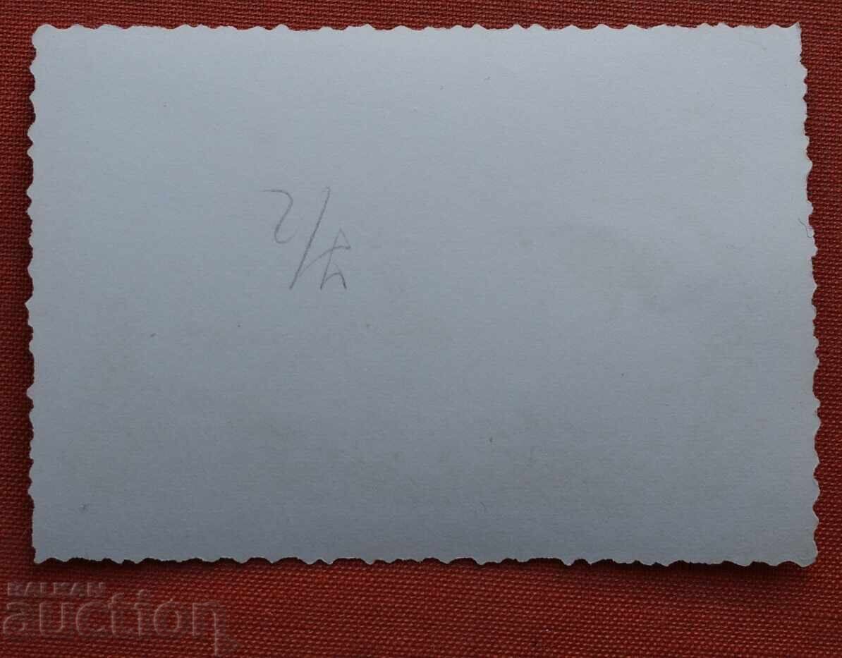 Generalul Nikola Jekov cu preț € 5.50 | 10.76 BGN