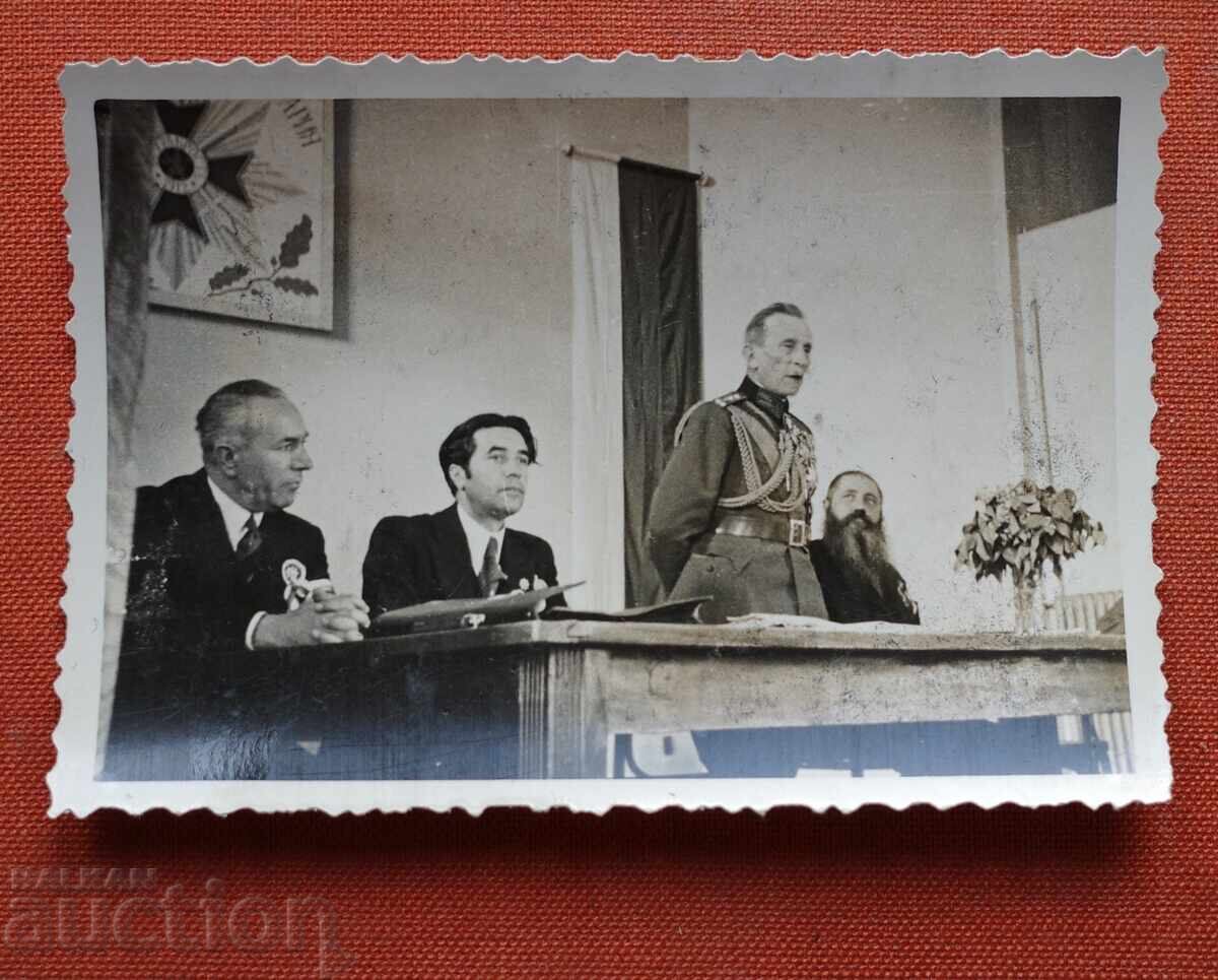 Generalul Nikola Jekov și Colonelul Gheorghi Simeonov Generalul Nikola Jekov și Colonelul Gheorghi Simeonov