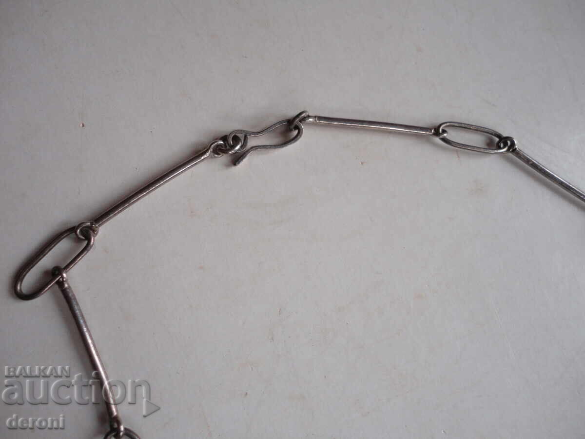 Delivery of Designer silver necklace 9