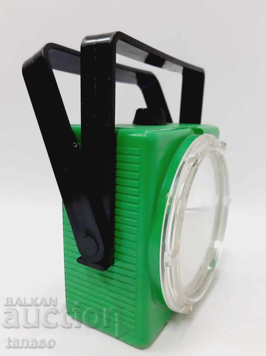 Lanternă veche RDG, proiector, lampă din perioada socialistă, perfectă! (2.5) cu preț € 22.00 | 43.03 BGN