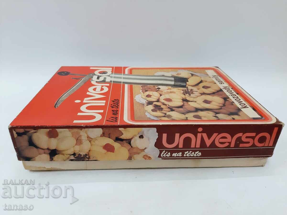 Ρετρό μεταλλική πρέσα/σύριγγα για μπισκότα "Universal", Τσεχοσλοβακία - 5