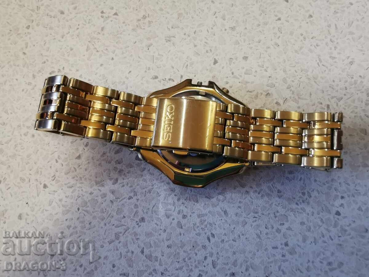 Livrarea SEIKO KINETIC