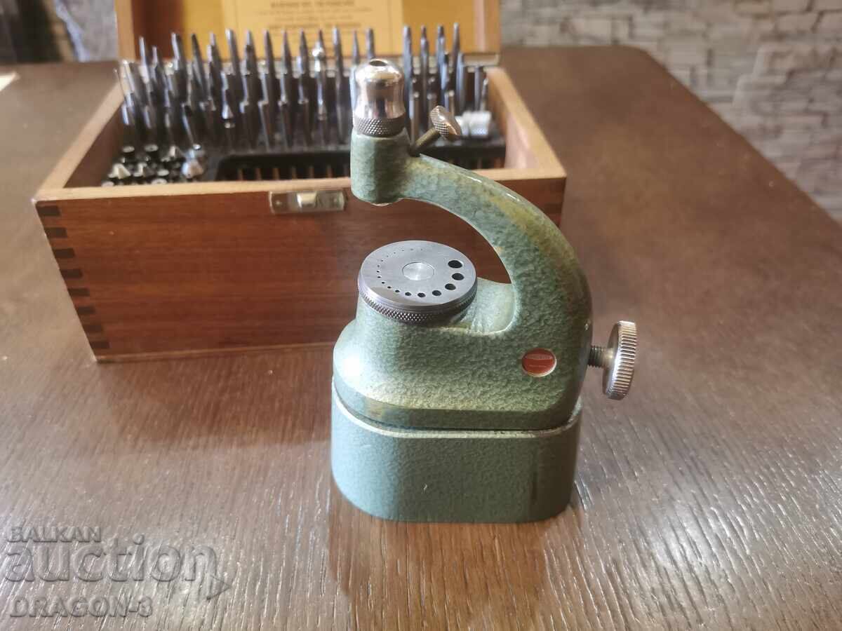 Livrarea FAVORITE ZAMBALÂC Livrarea FAVORITE ZAMBALÂC