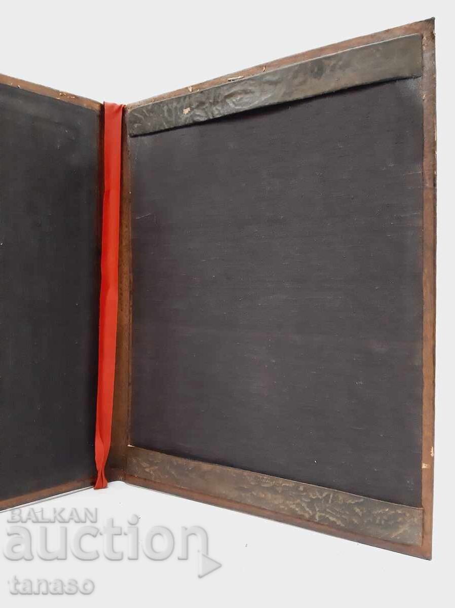 Παράδοση Χειροποίητος δερμάτινος φάκελος με ένθετα και πέτρες (2.4)