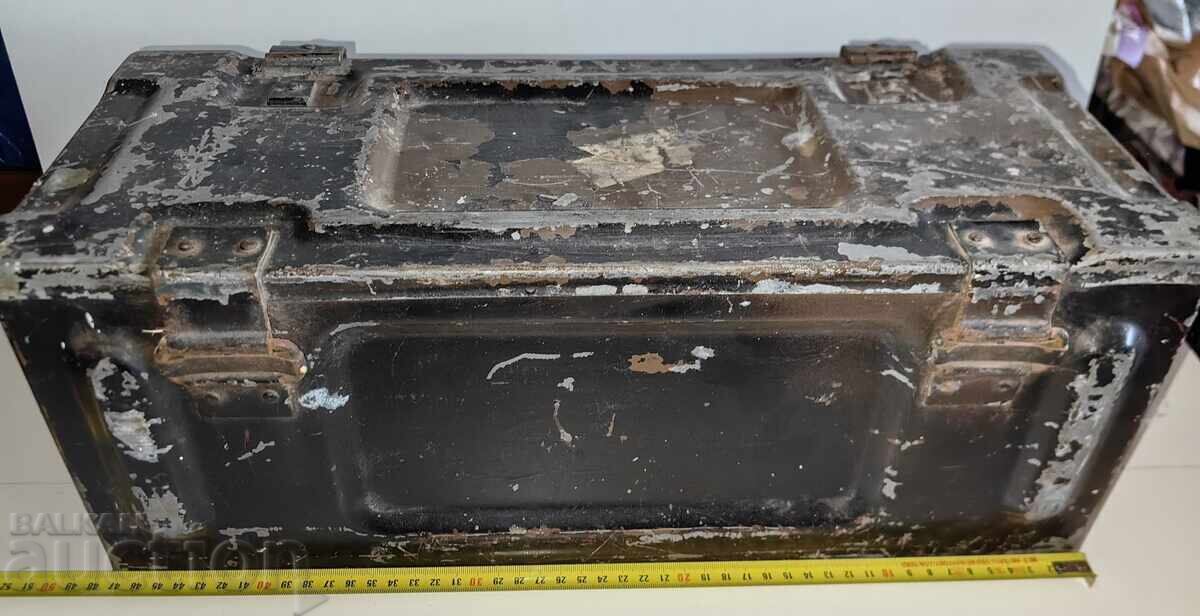 CUTIE METALICĂ MASIVĂ MARE, VALIZĂ, CUFĂR - 5