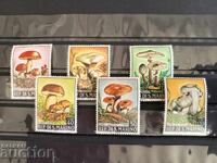 San Marino "Ciuperci" din 1967, Mi nr. 894/96