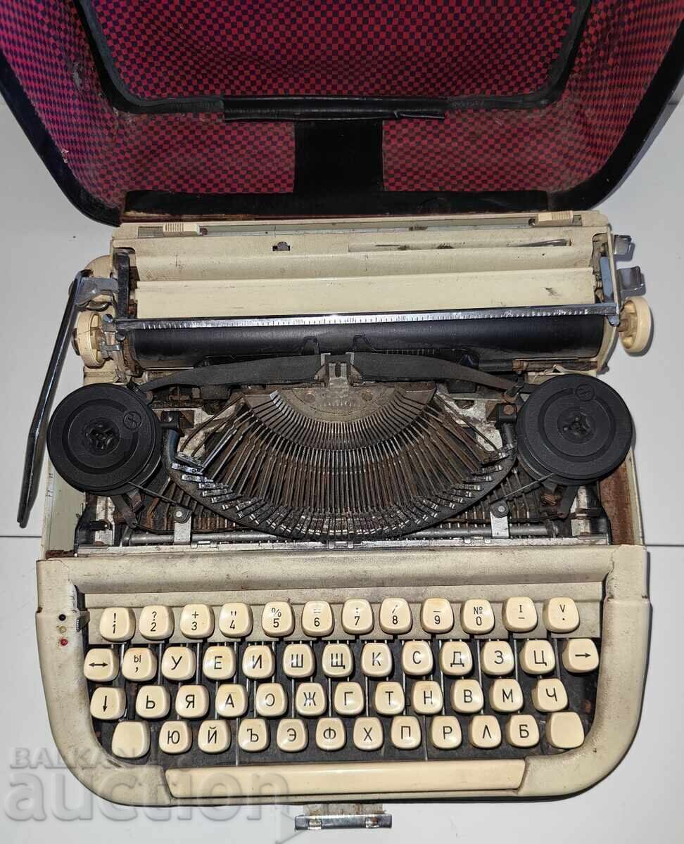 Δημοπρασία ΣΟΣΙΑΛΙΣΤΙΚΗ ΓΡΑΦΟΜΗΧΑΝΗ ΑΔΙΕΥΚΡΙΝΙΣΤΗΣ ΛΕΙΤΟΥΡΓΙΚΗΣ ΚΑΤΑΣΤΑΣΗΣ ΓΙΑ ΔΙΑΚΟΣΜΗΣΗ