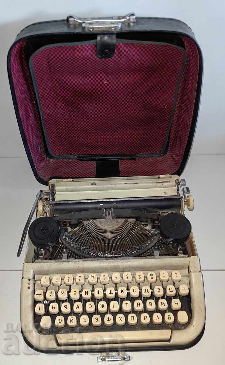 ΣΟΣΙΑΛΙΣΤΙΚΗ ΓΡΑΦΟΜΗΧΑΝΗ ΑΔΙΕΥΚΡΙΝΙΣΤΗΣ ΛΕΙΤΟΥΡΓΙΚΗΣ ΚΑΤΑΣΤΑΣΗΣ ΓΙΑ ΔΙΑΚΟΣΜΗΣΗ