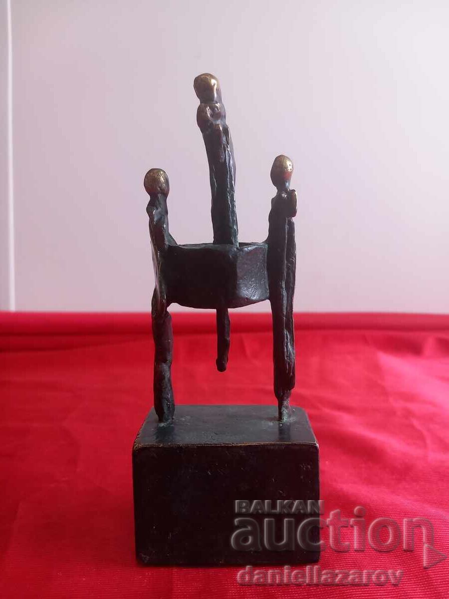 STAVRI KALINOV Mică sculptură din bronz, statuetă cu preț € 390.00 | 762.78 BGN STAVRI KALINOV Mică sculptură din bronz, statuetă cu preț € 390.00 | 762.78 BGN