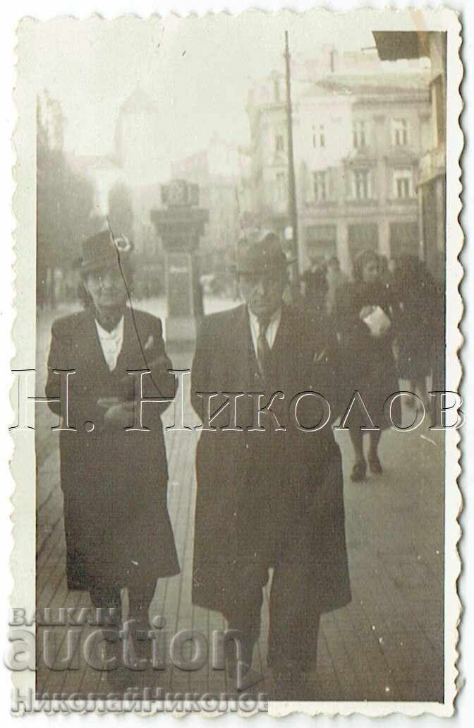 1943 ΜΙΚΡΗ ΠΑΛΙΑ ΦΩΤΟΓΡΑΦΙΑ ΒΟΛΤΑ ΣΤΗ ΣΟΦΙΑ Ζ557