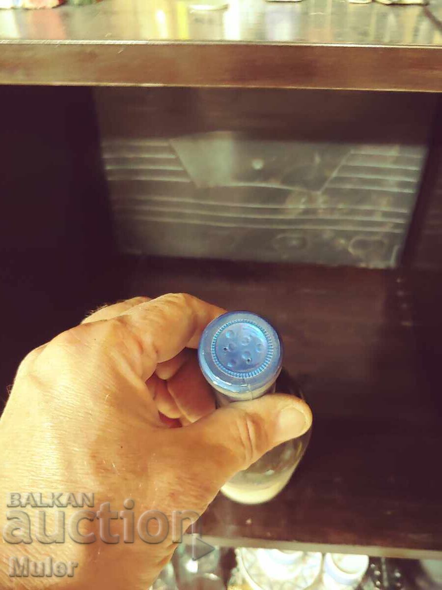 Бутилка вино за колекция с цена € 5.11 | 9.99 лв.