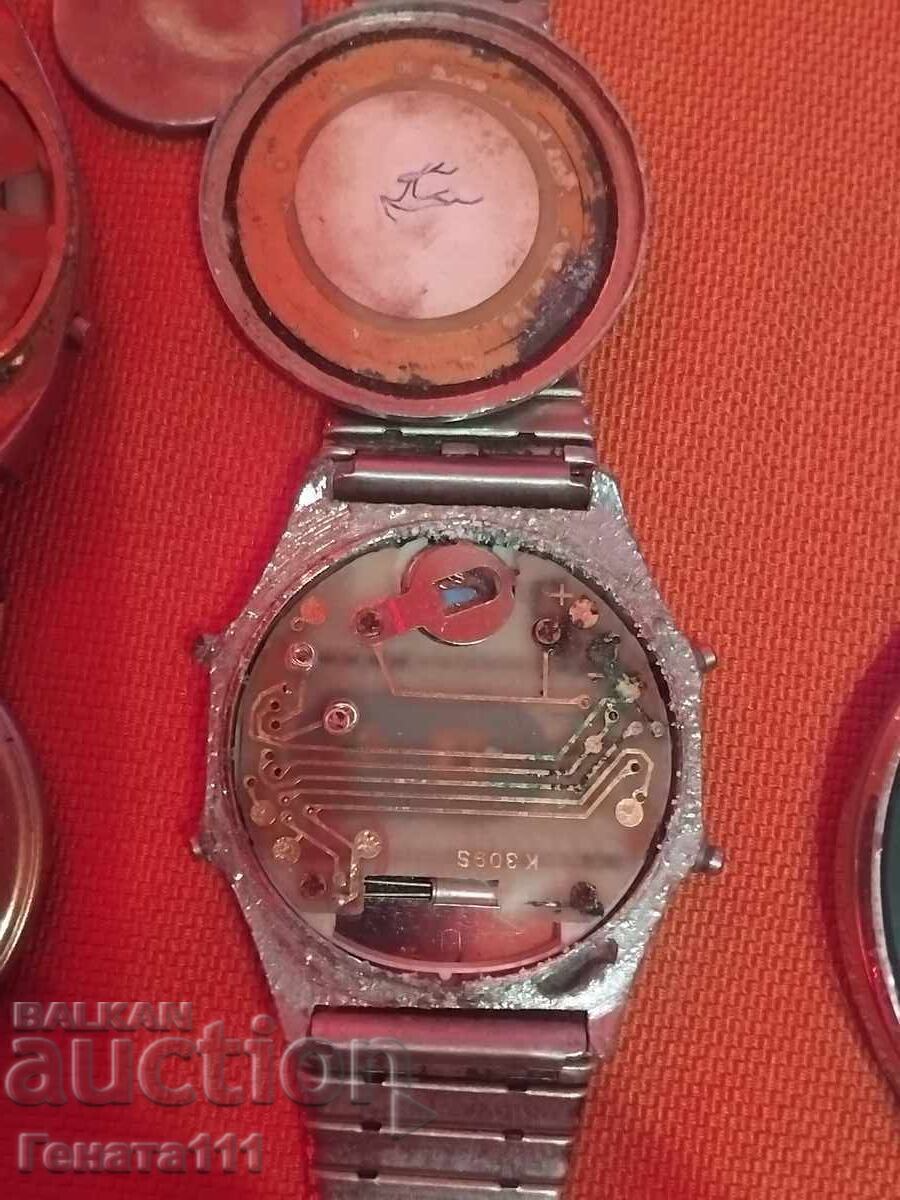 Лот стари електрони часовници - 7 Лот стари електрони часовници - 7