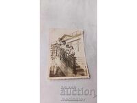 Снимка Долна баня Две жени и две момчета