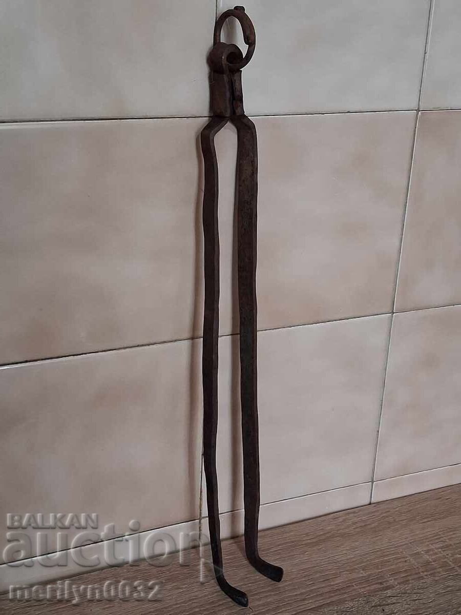 Παλιό ντιλάφι, λαβίδα, σφυρήλατο σίδερο για φούρνο