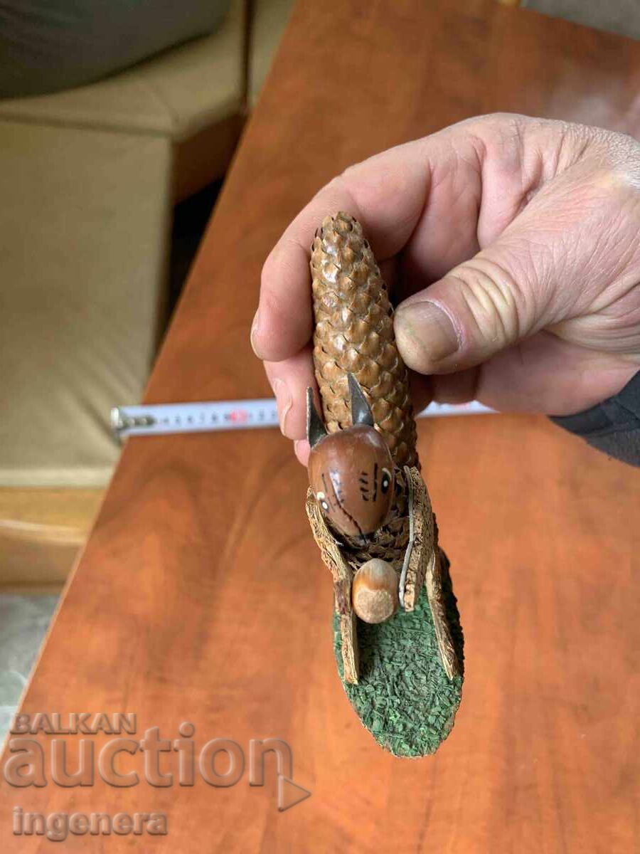 ФИГУРА ОТ ШИШАРКИ ЛЕШНИЦИ ДЪРВО И ЕКОМАТЕРИАЛИ ОТ СОЦА - 5