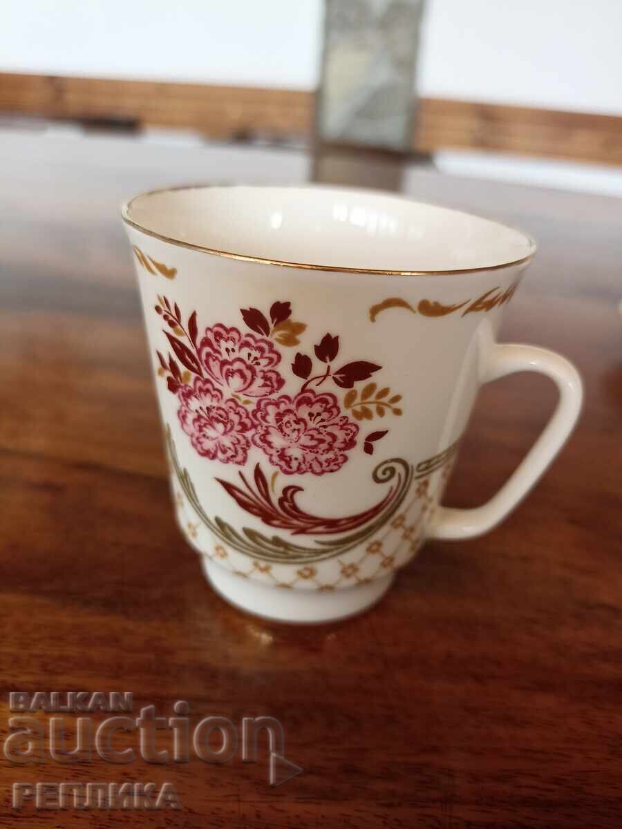 Serviciu de ceai din porțelan rusesc, fabrica LFZ cu preț € 150.00 | 293.38 BGN