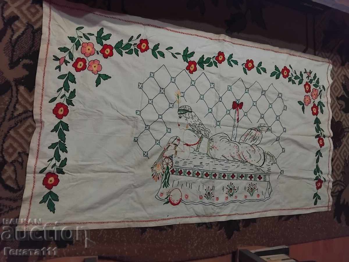 Стар ковьор за стена