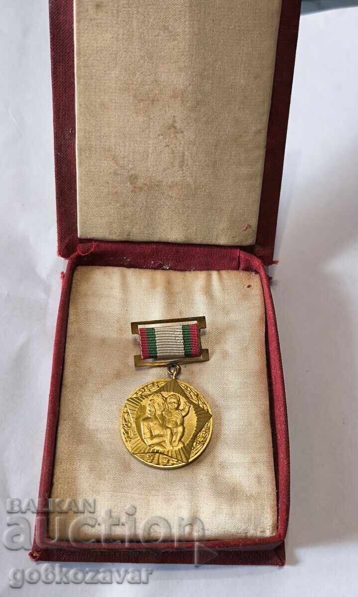Licitație STATUL DE SĂNĂTATE BULGARIA MEDALIA 100 DE ANI