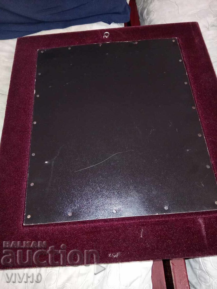 Δημοπρασία Αντίκα πίνακας Λιμόζ, 36εκ επί 41εκ Δημοπρασία Αντίκα πίνακας Λιμόζ, 36εκ επί 41εκ