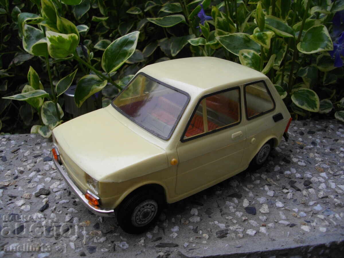 ΣΟΣΙΑΛΙΣΤΙΚΟ ΠΛΑΣΤΙΚΟ ΑΥΤΟΚΙΝΗΤΑΚΙ POLSKI FIAT 126