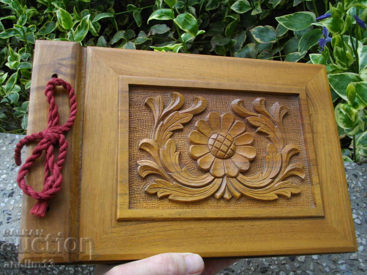 ALBUM FOTO SOCIALIST DIN LEMN CIULIT - 7 ALBUM FOTO SOCIALIST DIN LEMN CIULIT - 7