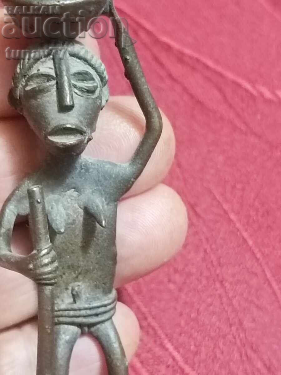 Статуетка пласти  Изкуство на племето Акан Ашанти Африканска с цена € 0.01 | 0.02 лв.