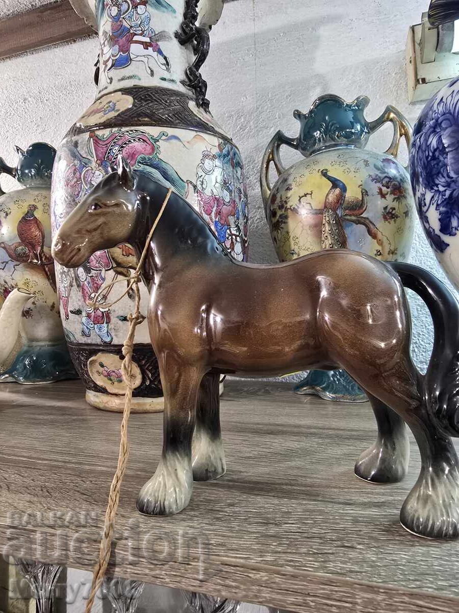 Auction  Extremely beautiful and stylish collectible horse figure!