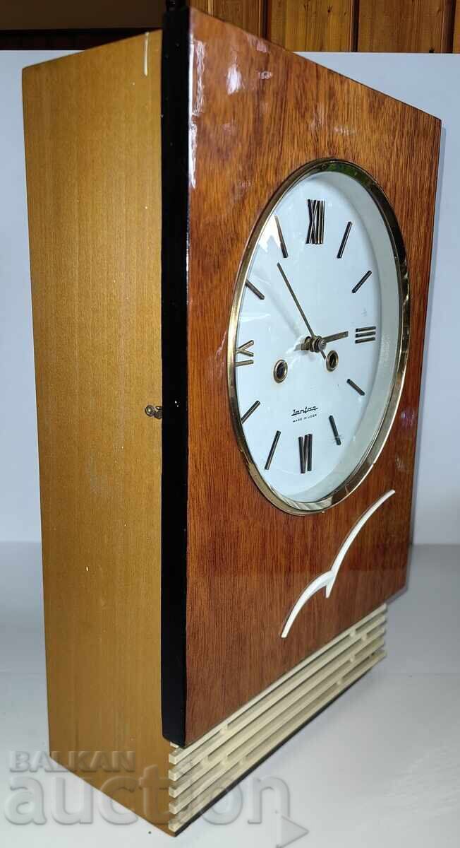 Delivery of SOVIET WALL CLOCK YANTAR JANTAR USSR