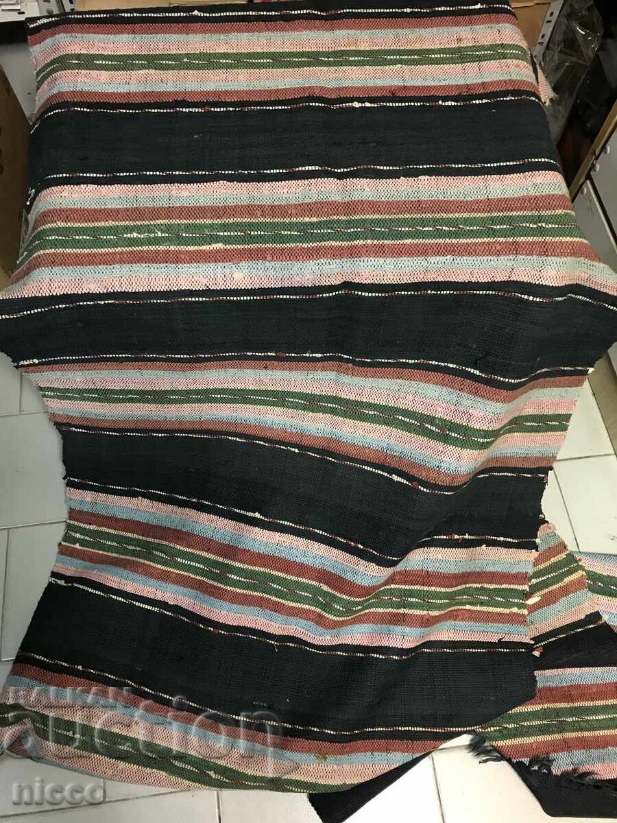 РЪЧНО ТЪКАНА ЧЕРГА  400/82см. с цена € 9.00 | 17.60 лв.