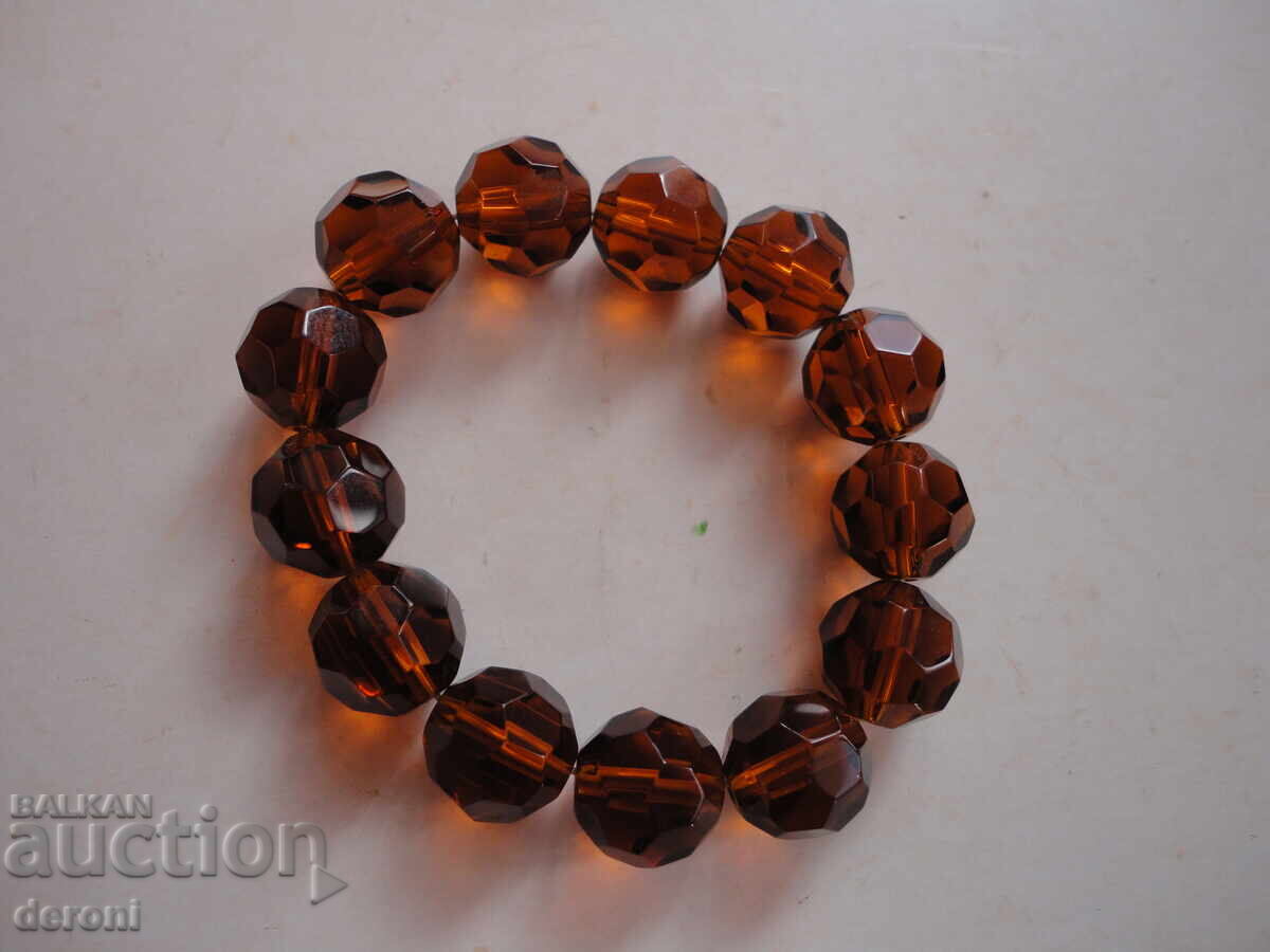 Εκπληκτικό ελαστικό βραχιόλι με πέτρες με έδρες 6 με τιμή € 10.00 | 19.56 BGN Εκπληκτικό ελαστικό βραχιόλι με πέτρες με έδρες 6 με τιμή € 10.00 | 19.56 BGN