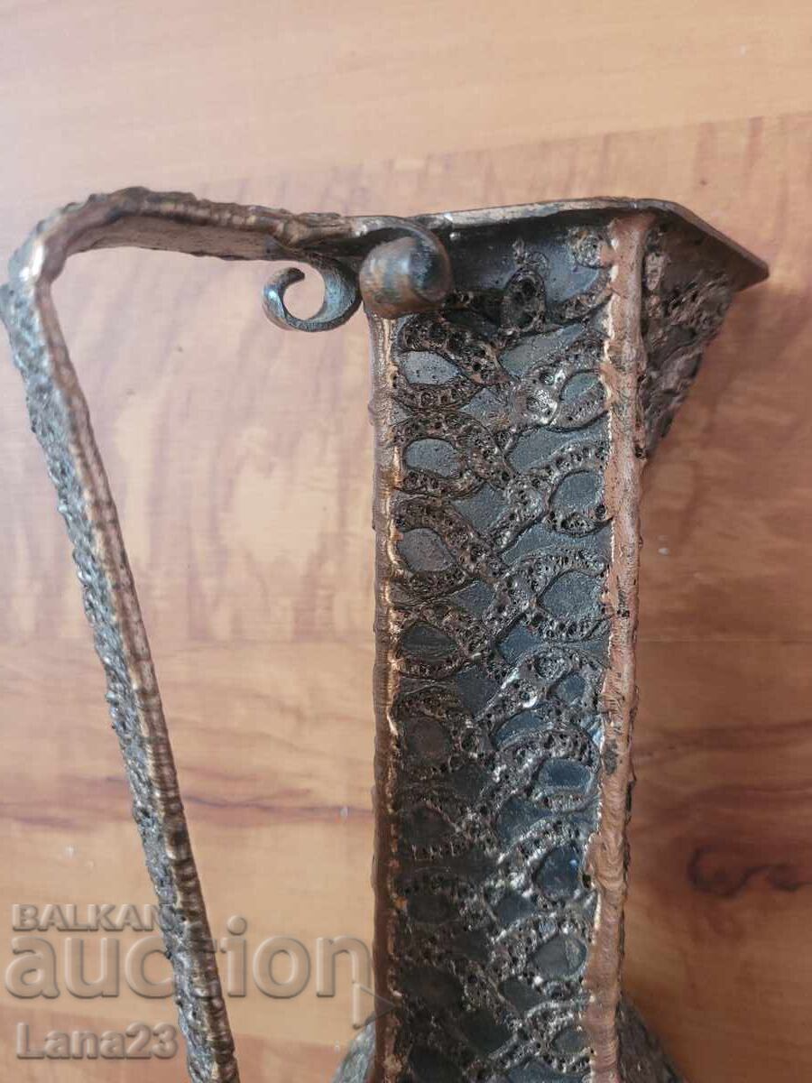 Delivery of Vintage metal vase, pitcher