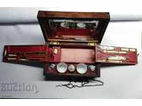 VINTAGE LADIES COSMETIC BOX, DRESSING TABLE FROM THE 19TH CENTURY