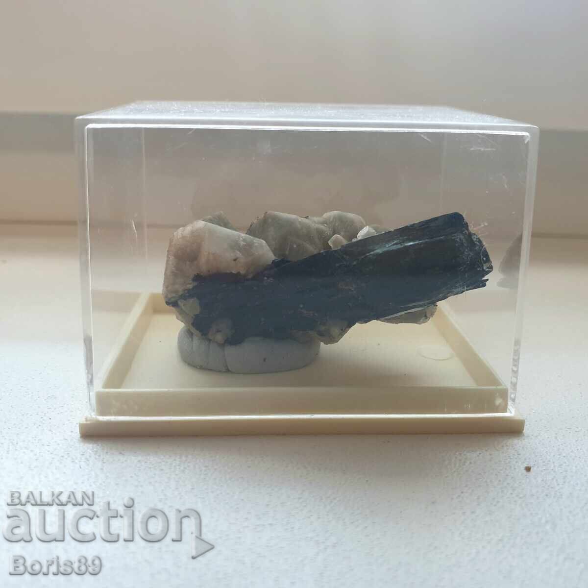Auction  Aegirine and Orthoclase minerals - Malawi