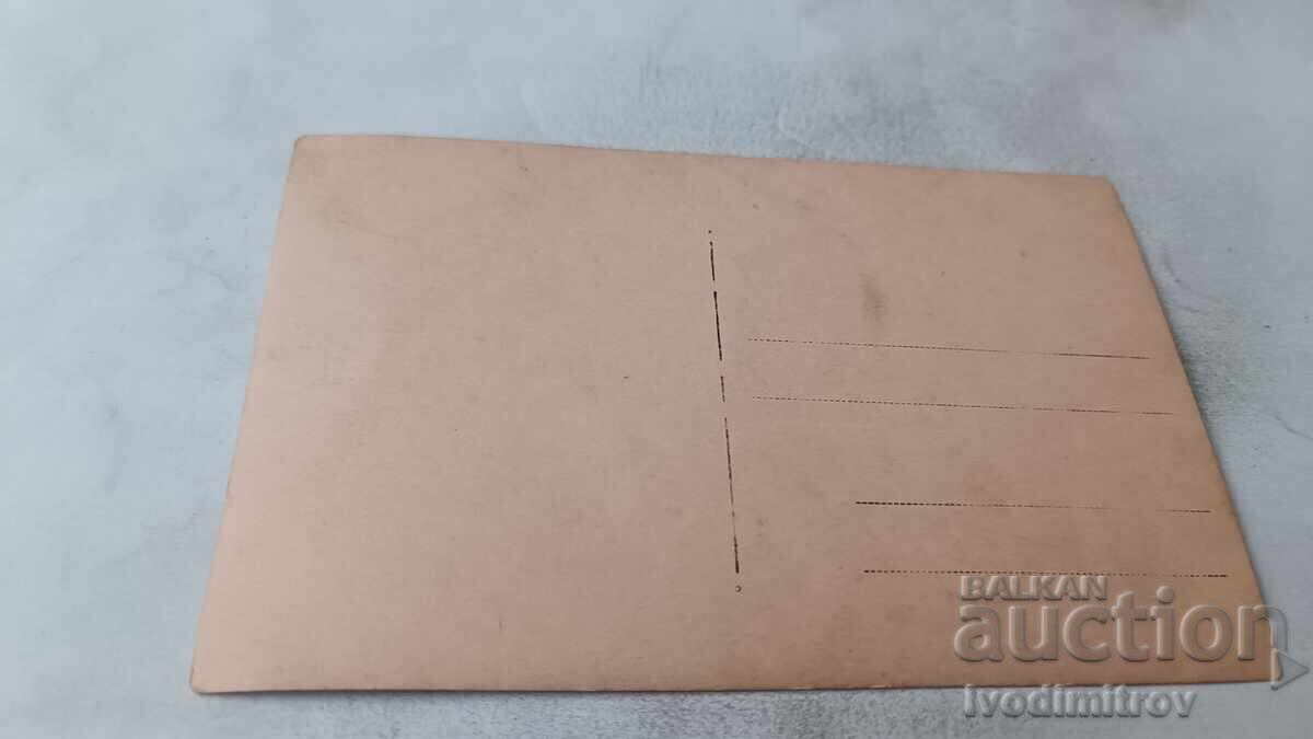 Φωτογραφία Νεαρός άνδρας και κορίτσι με τιμή € 1.06 | 2.07 BGN