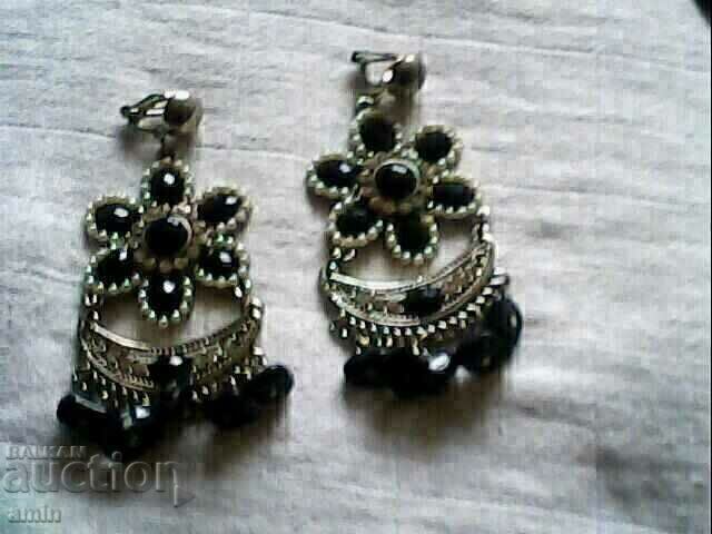 Delivery of beautiful necklace and bracelet earrings ses natural kameni ecrystals