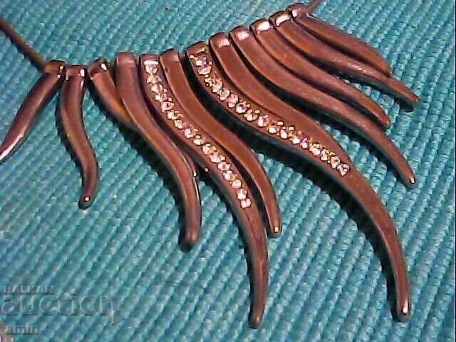 vechi frumos colier placat cu argint cu preț € 5.00 | 9.78 BGN