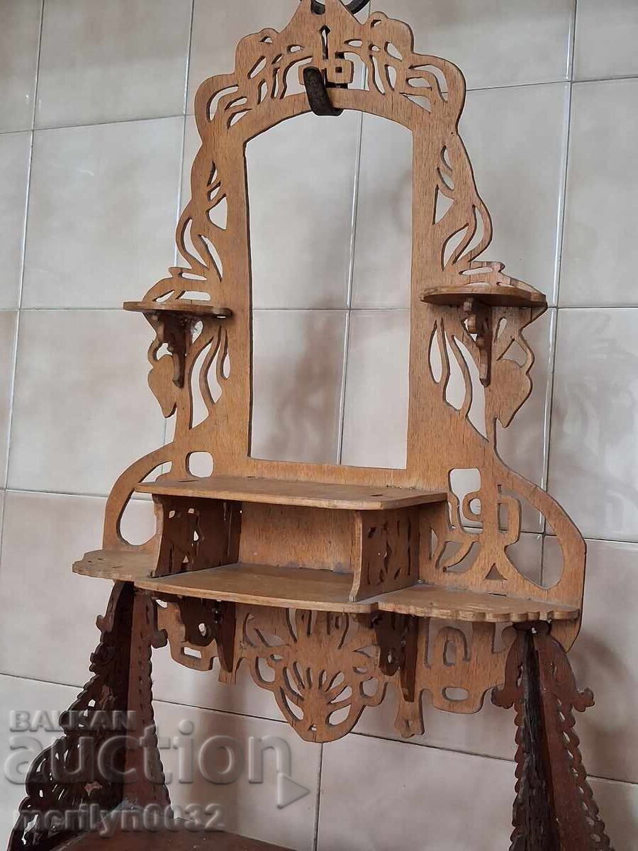 Παλαιό ξύλινο ράφι εικονοστασίου με ξυλόγλυπτα για εικόνες - 5