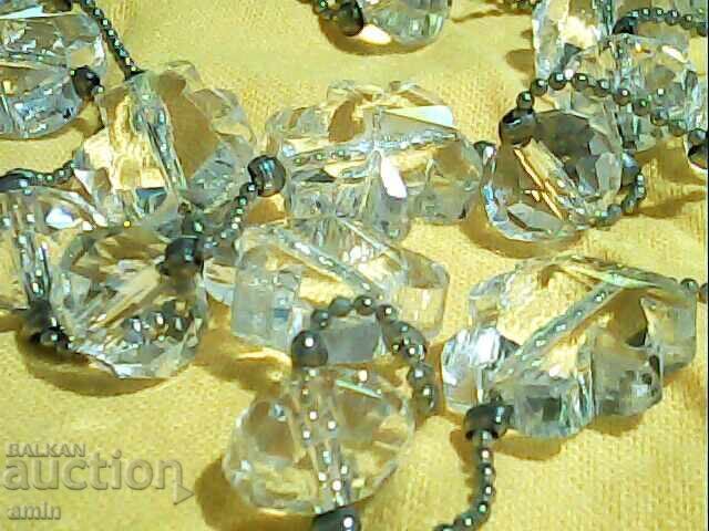 Licitație Colier frumos cu cristale Swarovski