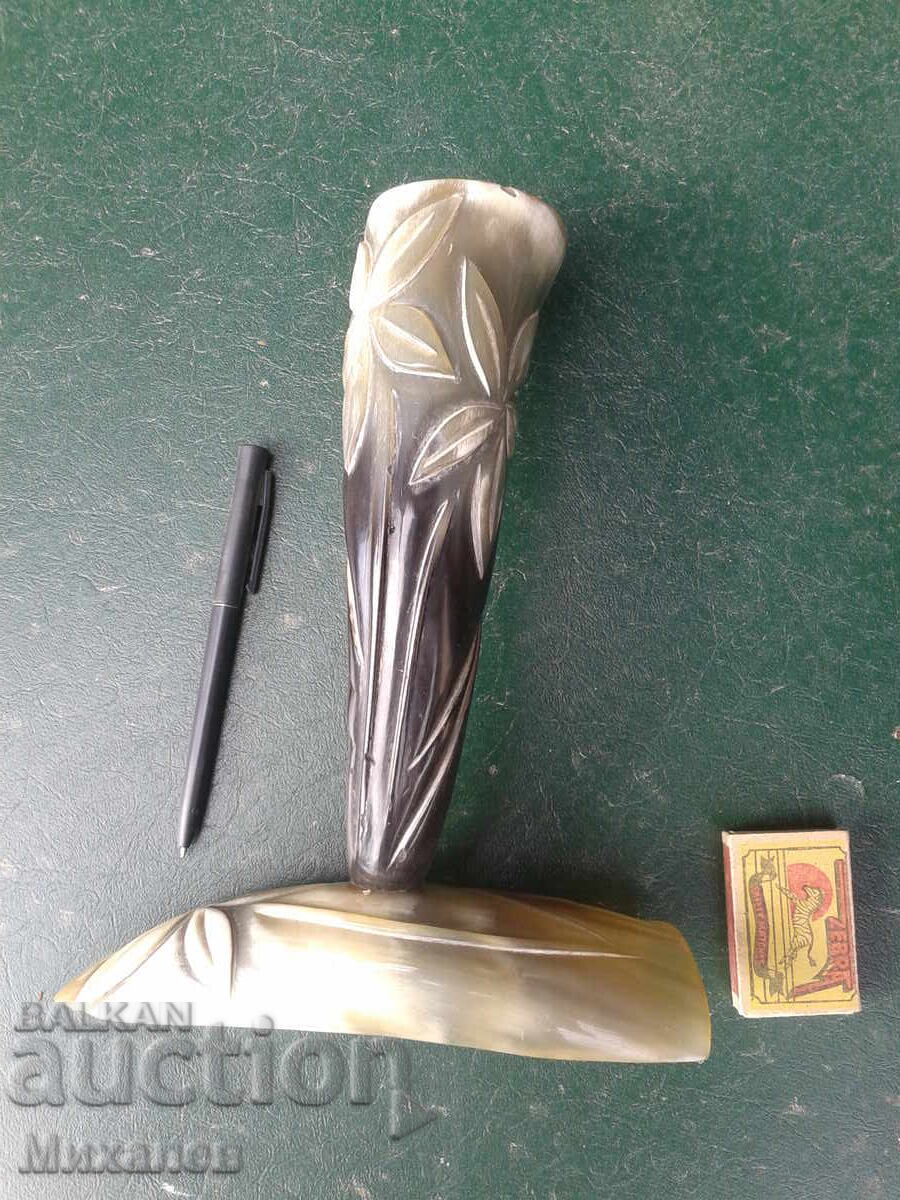 Δημοπρασία Βάζο από κέρατα